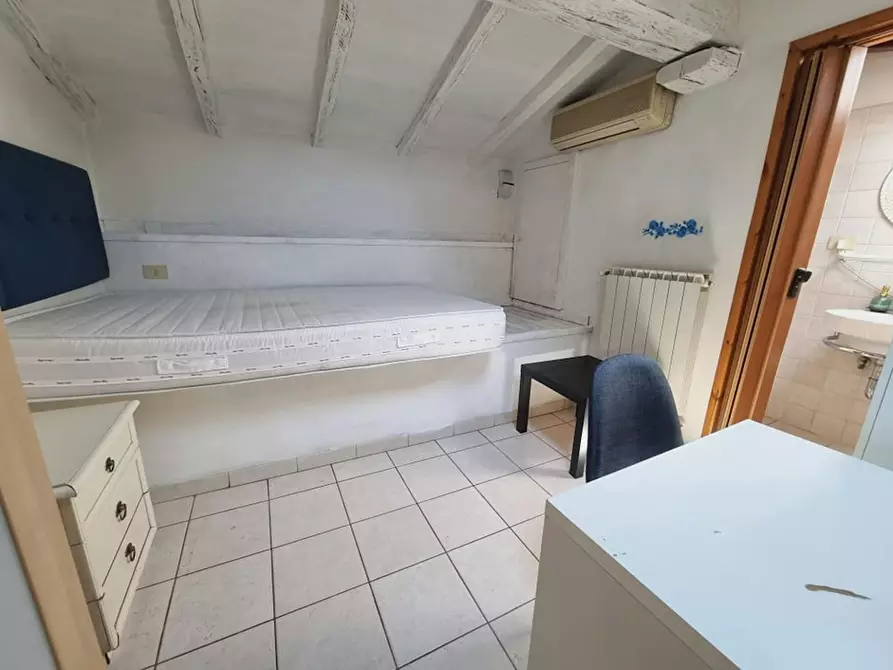 Immagine 5 di Camera in affitto  in Via Senese a Firenze