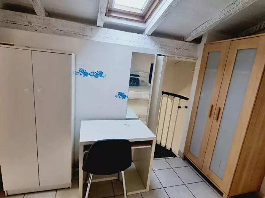Immagine 9 di Camera in affitto  in Via Senese a Firenze