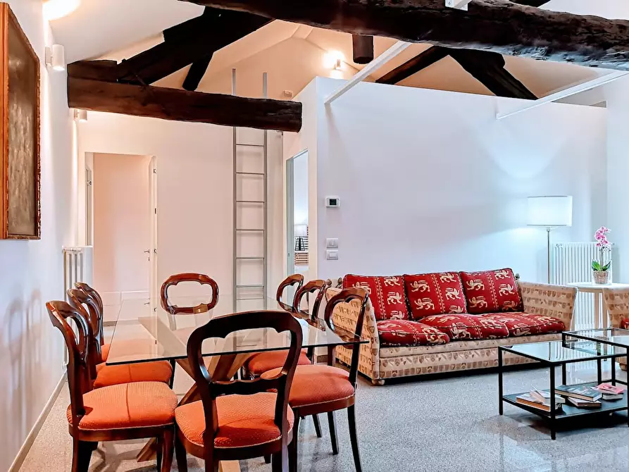 Immagine 3 di Appartamento in affitto  in Via Borromei a Milano