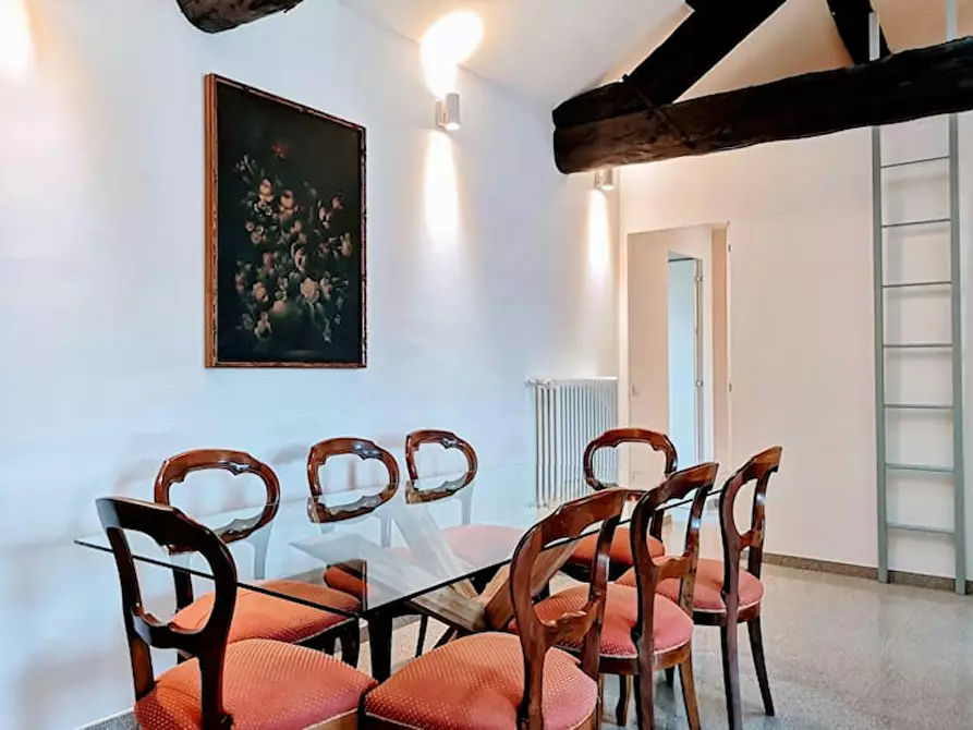 Immagine 6 di Appartamento in affitto  in Via Borromei a Milano