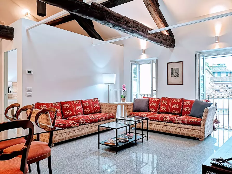 Immagine 2 di Appartamento in affitto  in Via Borromei a Milano