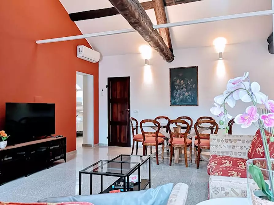 Immagine 8 di Appartamento in affitto  in Via Borromei a Milano