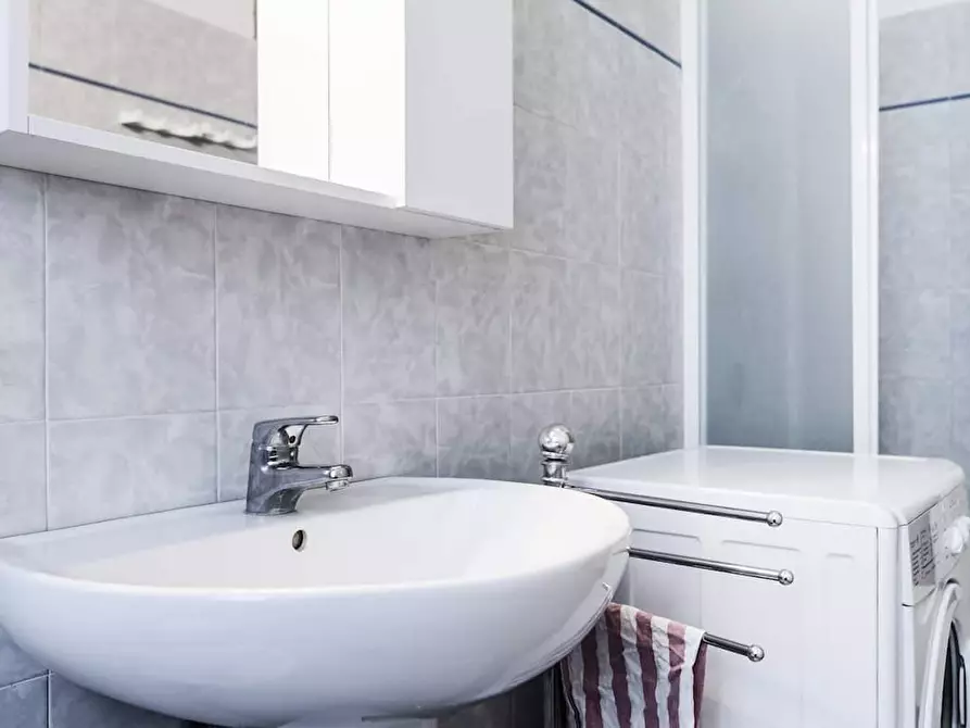 Immagine 7 di Appartamento in affitto  in Viale Coni Zugna a Milano