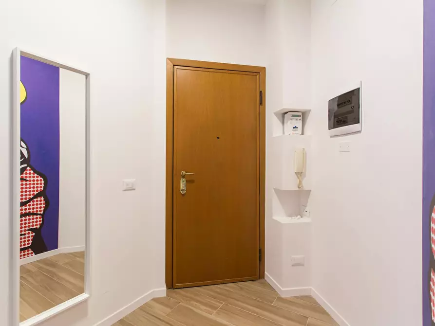 Immagine 9 di Camera in affitto  in Via Gentile Bellini a Milano