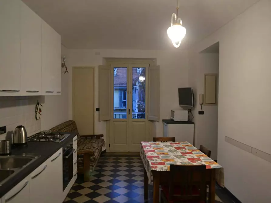 Immagine 7 di Camera in affitto  in Via Andrea Massena a Torino