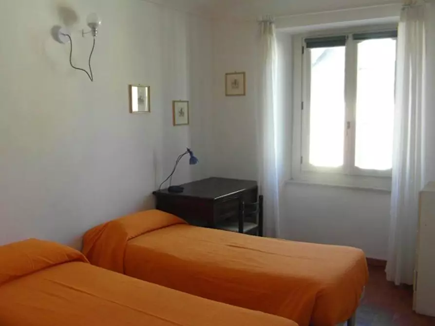 Immagine 1 di Camera in affitto  in Via Andrea Massena a Torino