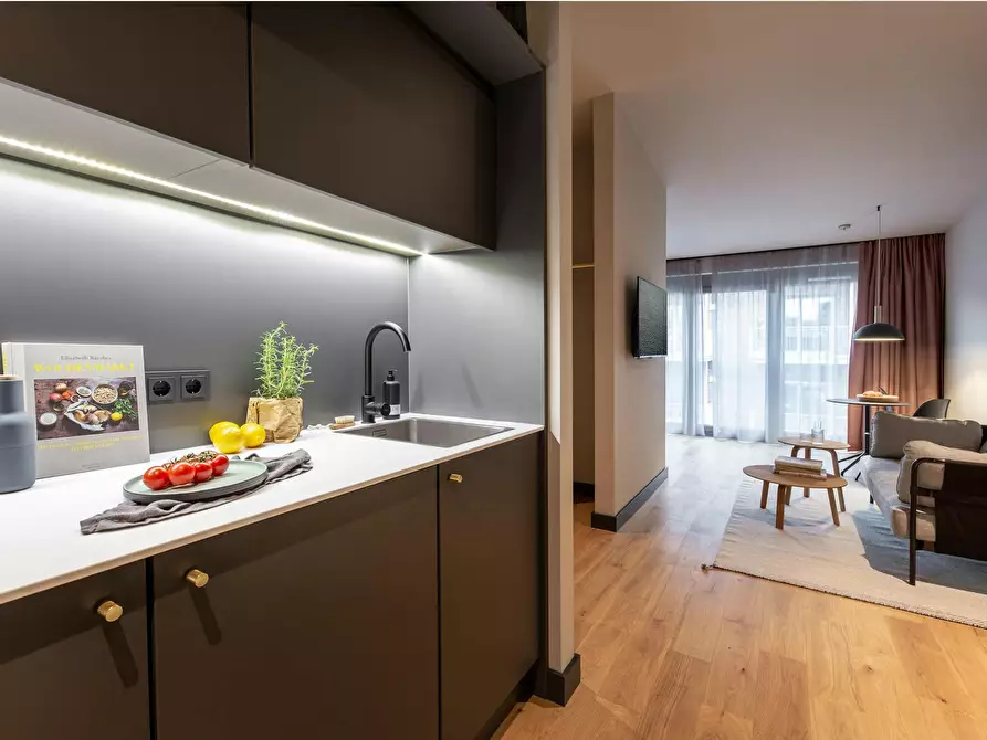 Immagine 10 di Appartamento in affitto  in Heckscherstraße a Hamburg Hoheluft-West