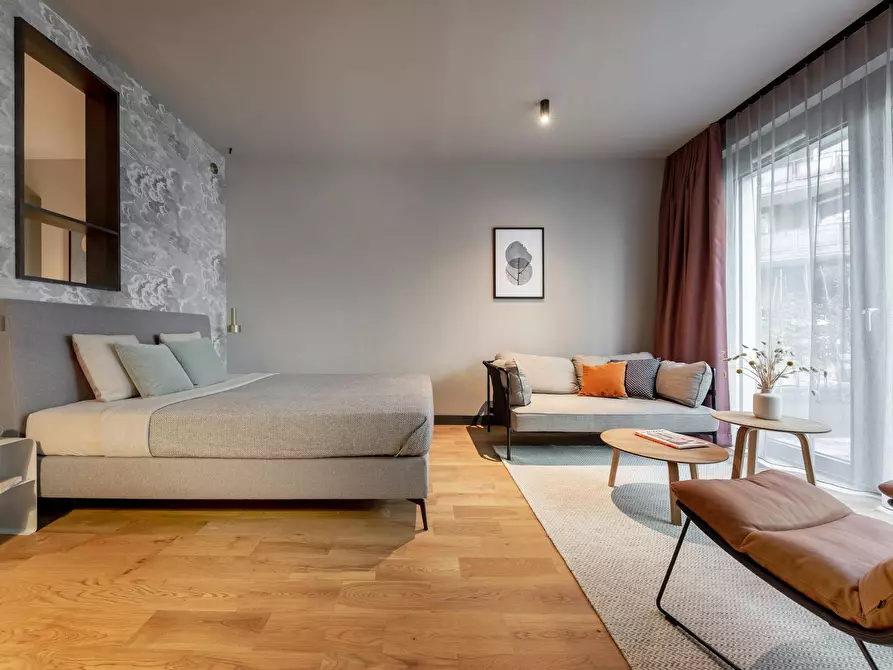 Immagine 4 di Appartamento in affitto  in Heckscherstraße a Hamburg Hoheluft-West