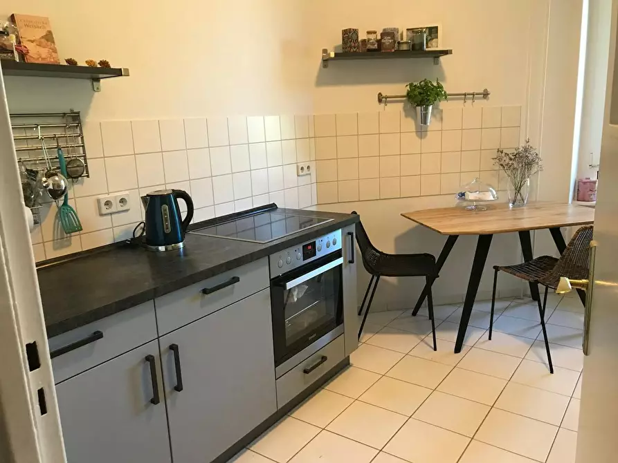 Immagine 10 di Appartamento in affitto  in Cheruskerstraße a Berlin