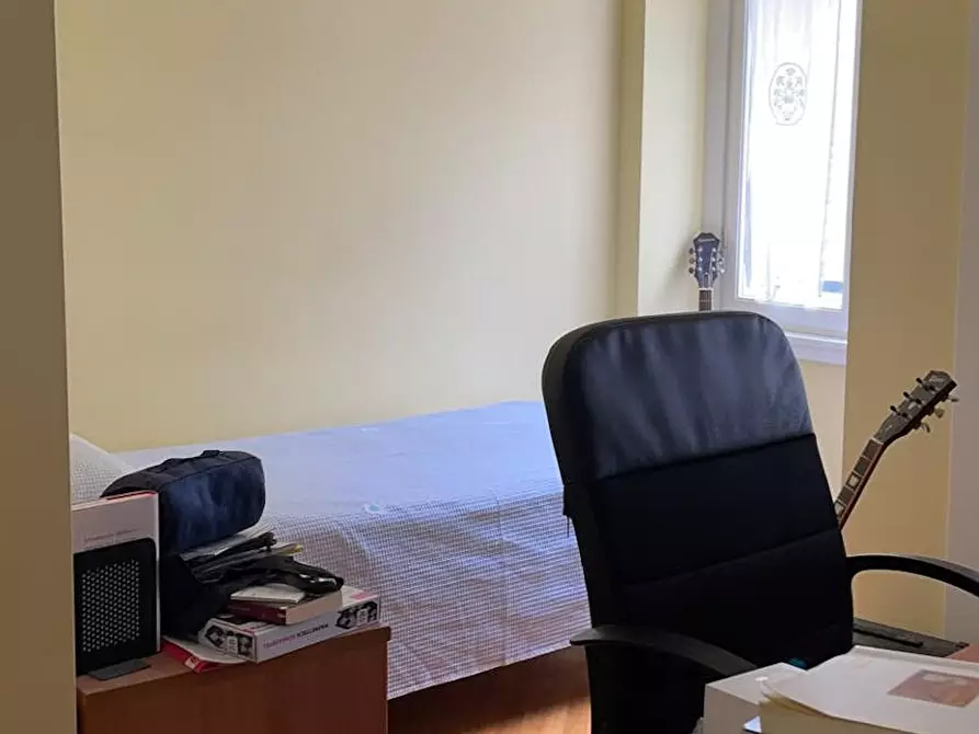 Immagine 1 di Camera in affitto  in Viale Emilio Caldara a Milano