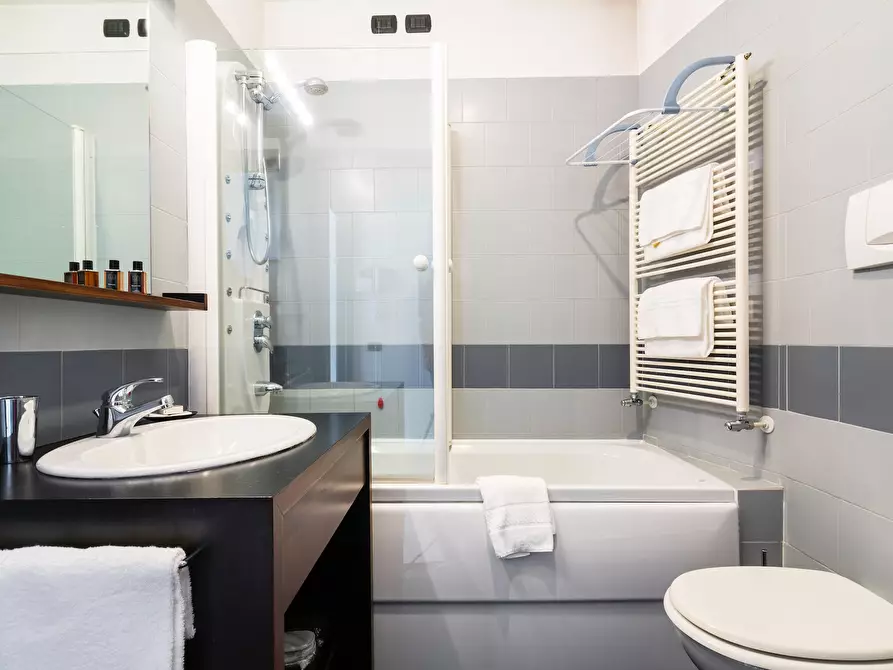 Immagine 7 di Appartamento in affitto  in Piazza Michelangelo Buonarroti a Milano