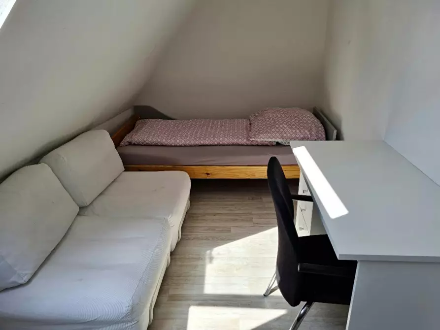 Immagine 9 di Appartamento in affitto  in Echazstraße a Stuttgart Bad Cannstatt