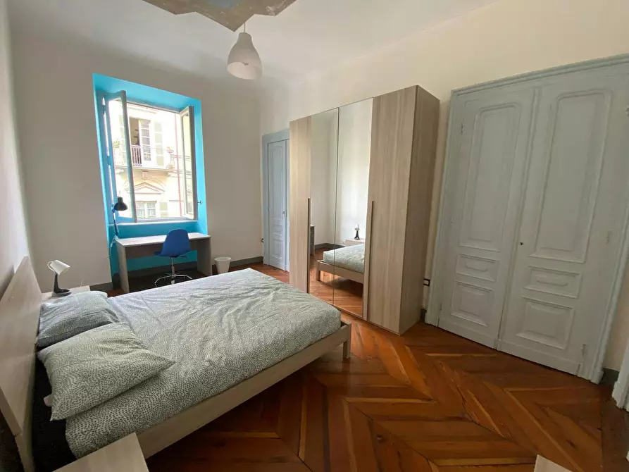 Immagine 4 di Camera in affitto  in Via Sant'Anselmo a Torino