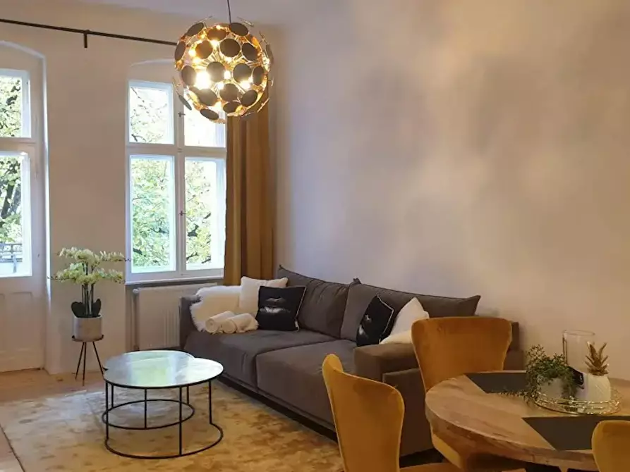 Immagine 2 di Appartamento in affitto  in Weichselstraße a Berlin Friedrichshain