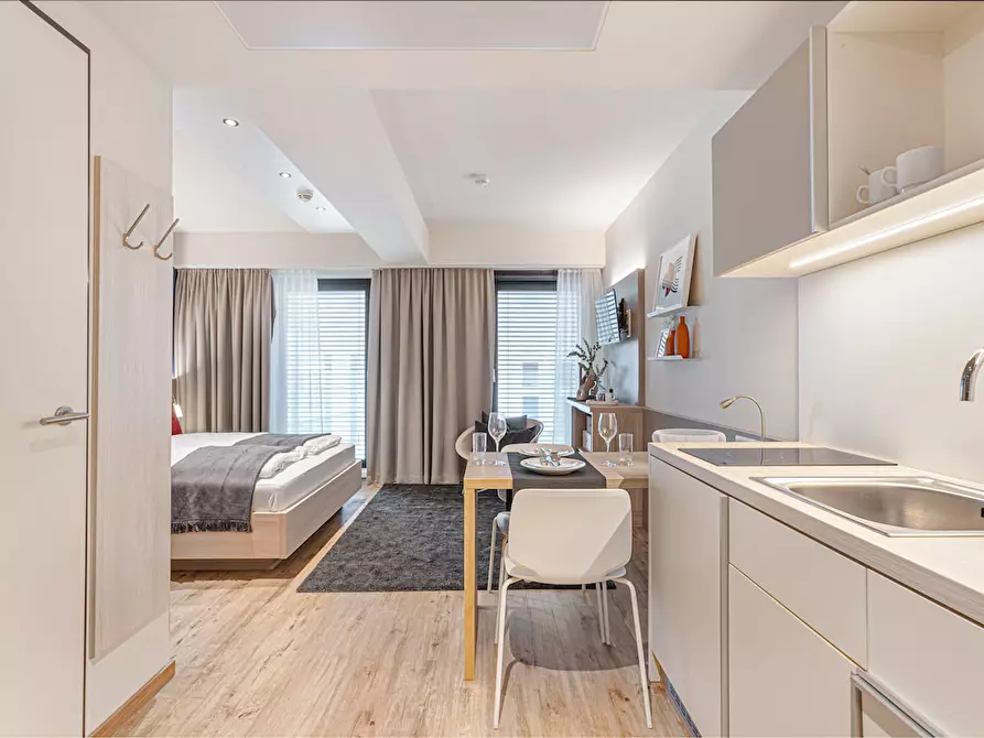 Immagine 10 di Appartamento in affitto  in Clarita-Bernhard-Straße a München