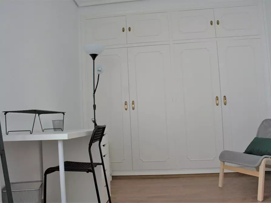 Immagine 5 di Camera in affitto  in Calle Sol a Sevilla