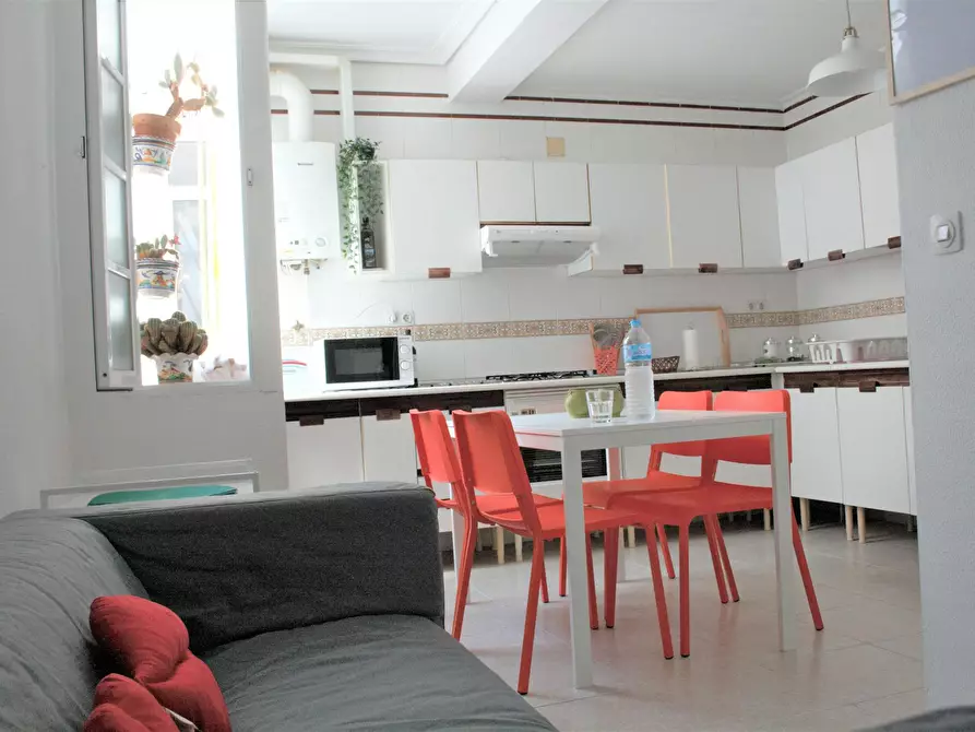 Immagine 9 di Camera in affitto  in Calle Sol a Sevilla