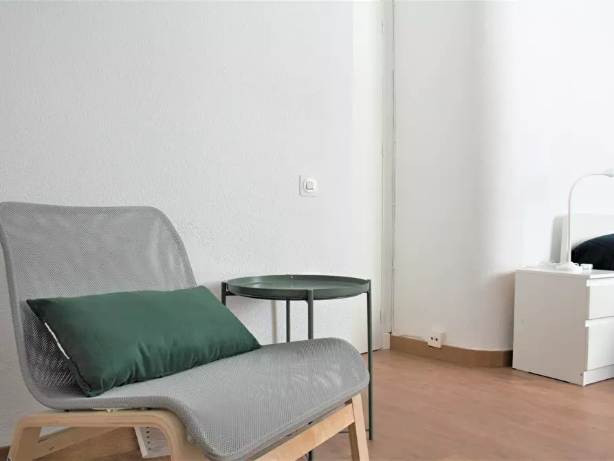 Immagine 10 di Camera in affitto  in Calle Sol a Sevilla