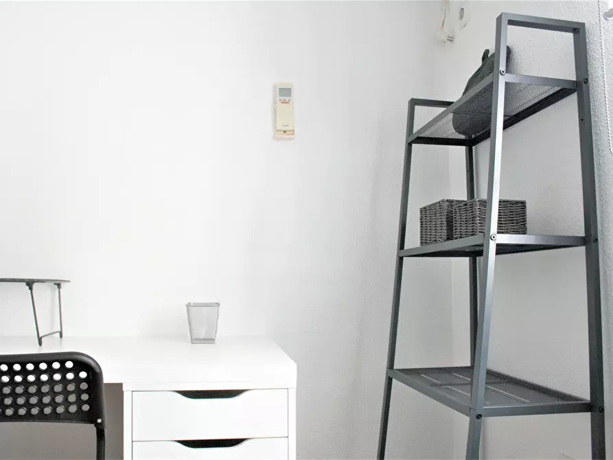 Immagine 6 di Camera in affitto  in Calle Sol a Sevilla