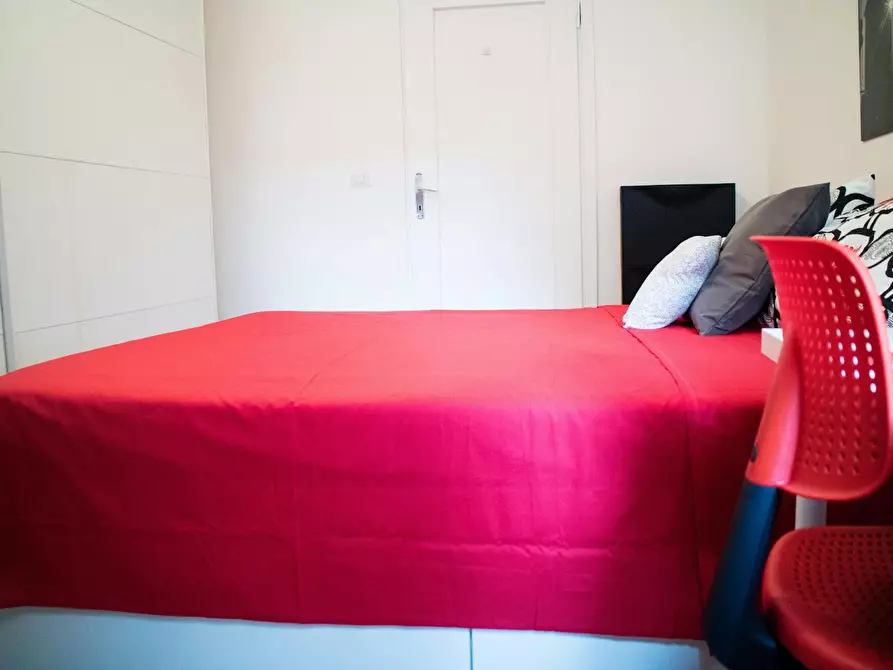 Immagine 4 di Camera in affitto  in Viale Libia a Roma