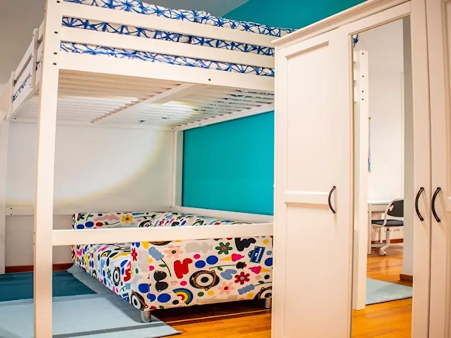 Immagine 2 di Camera in affitto  in Via Alfredo Catalani a Roma