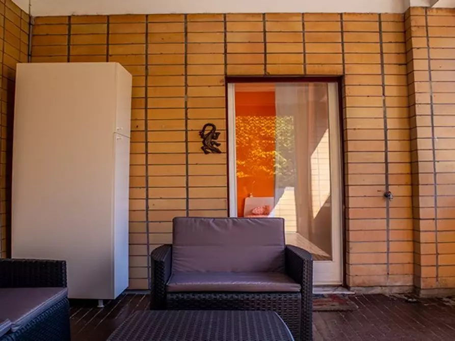 Immagine 3 di Camera in affitto  in Via Alfredo Catalani a Roma