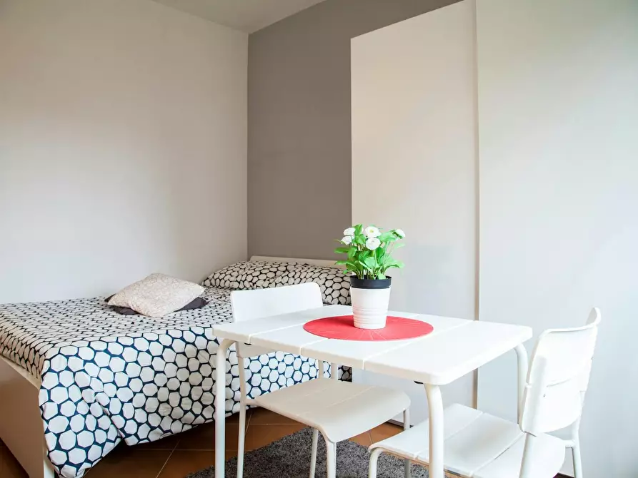 Immagine 4 di Camera in affitto  in Via della Tenuta del Casalotto a Roma