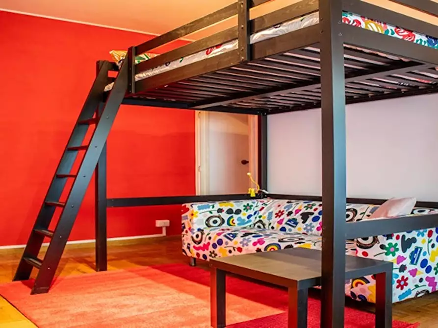 Immagine 5 di Camera in affitto  in Via Alfredo Catalani a Roma