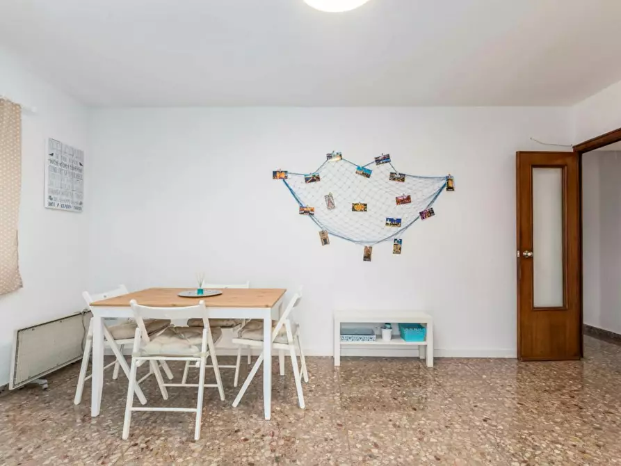 Immagine 6 di Camera in affitto  in Carrer de Mossèn Cobos a Benimamet