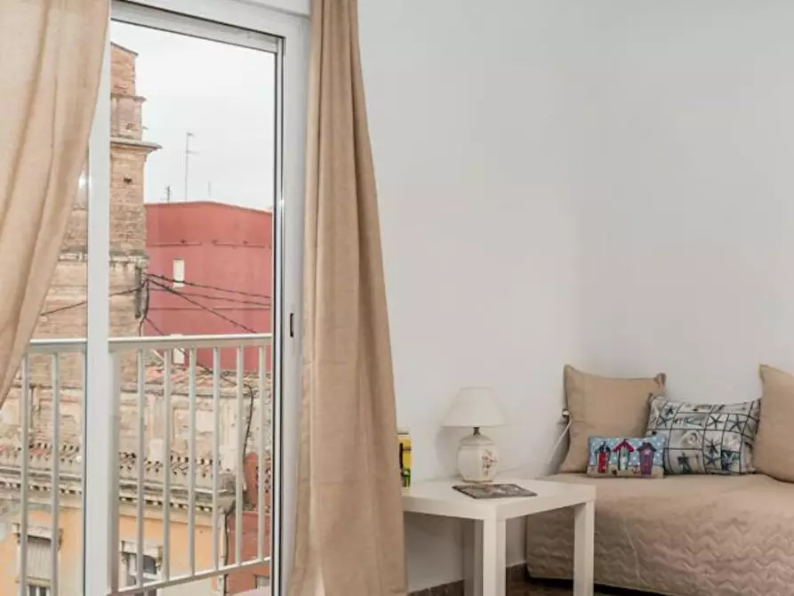 Immagine 5 di Camera in affitto  in Carrer de Mossèn Cobos a Benimamet