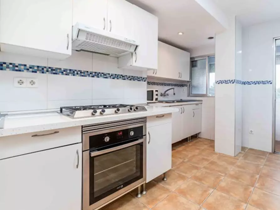 Immagine 6 di Camera in affitto  in Avenida del Cid a Valencia