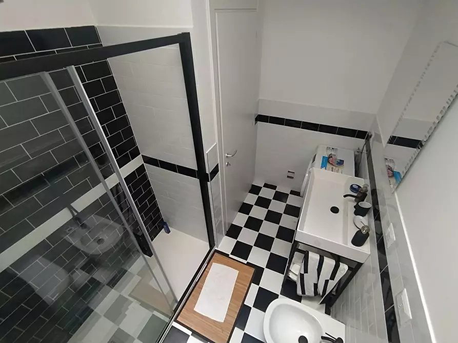 Immagine 10 di Appartamento in affitto  in Via Don Luigi Guanella a Milano