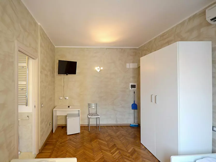 Immagine 4 di Appartamento in affitto  in Via Bordighera a Milano