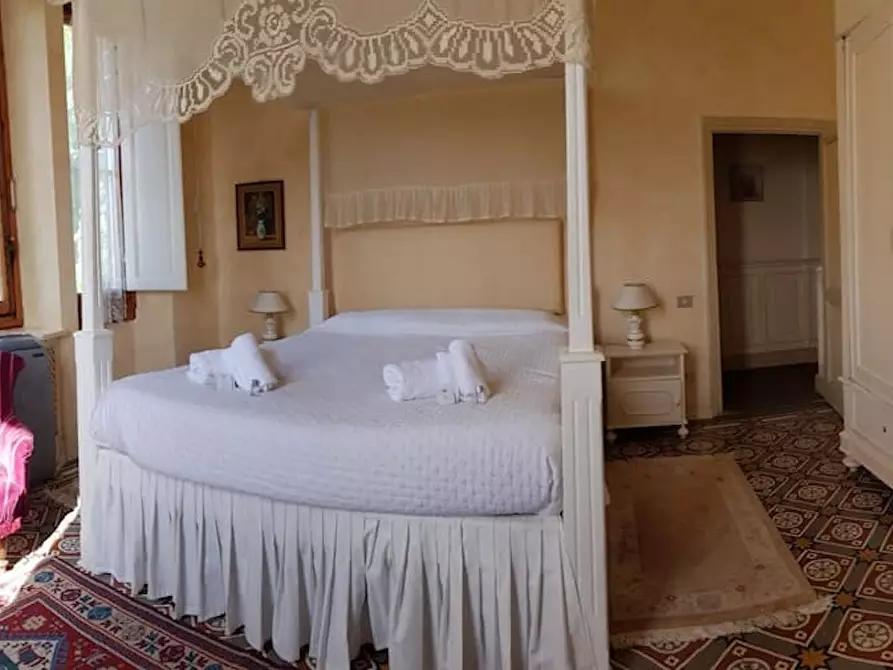 Immagine 4 di Casa indipendente in affitto  in Via del Casale a Sesto Fiorentino