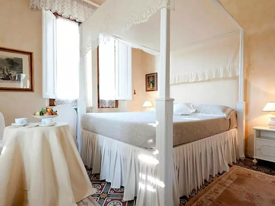 Immagine 3 di Casa indipendente in affitto  in Via del Casale a Sesto Fiorentino