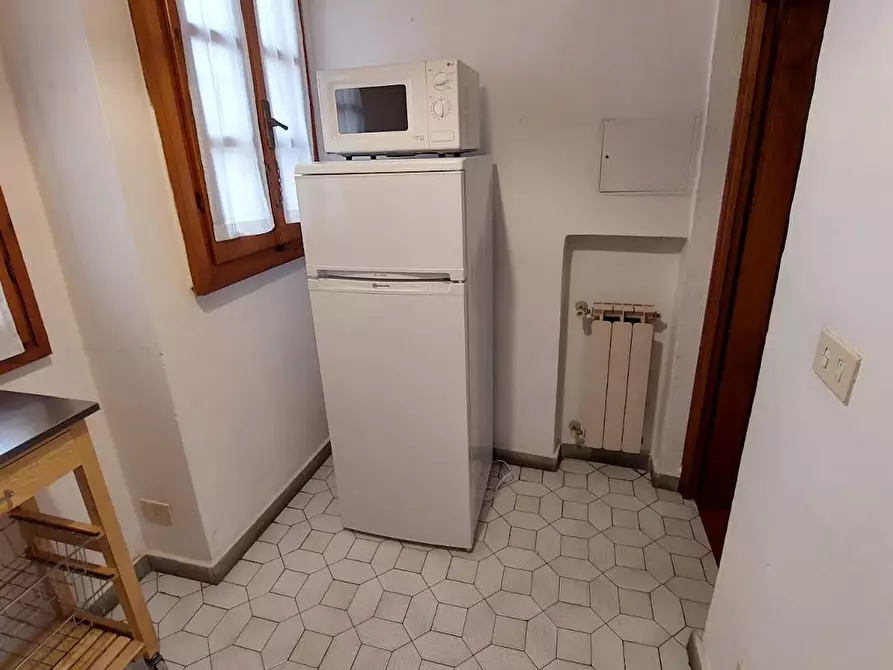Immagine 10 di Appartamento in affitto  in Via dei Vellutini a Firenze