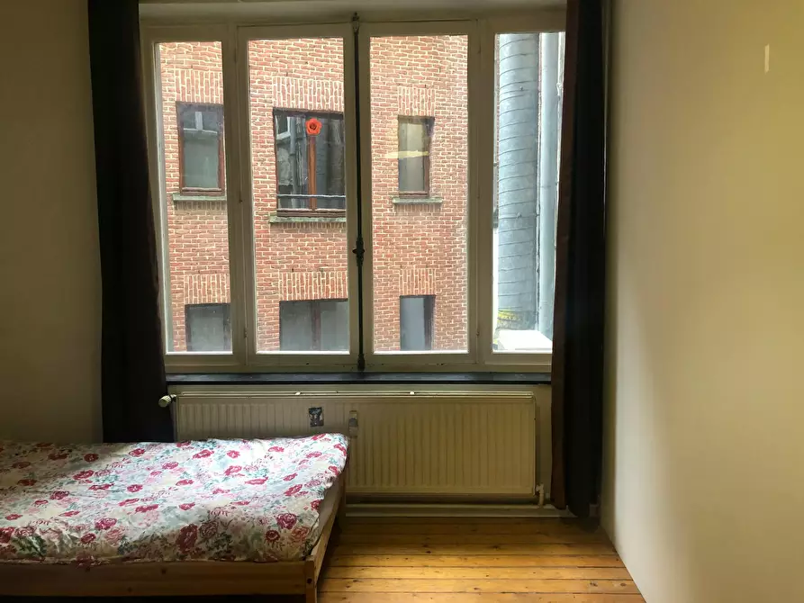 Immagine 2 di Camera in affitto  in Lombardstraat a Bruxelles
