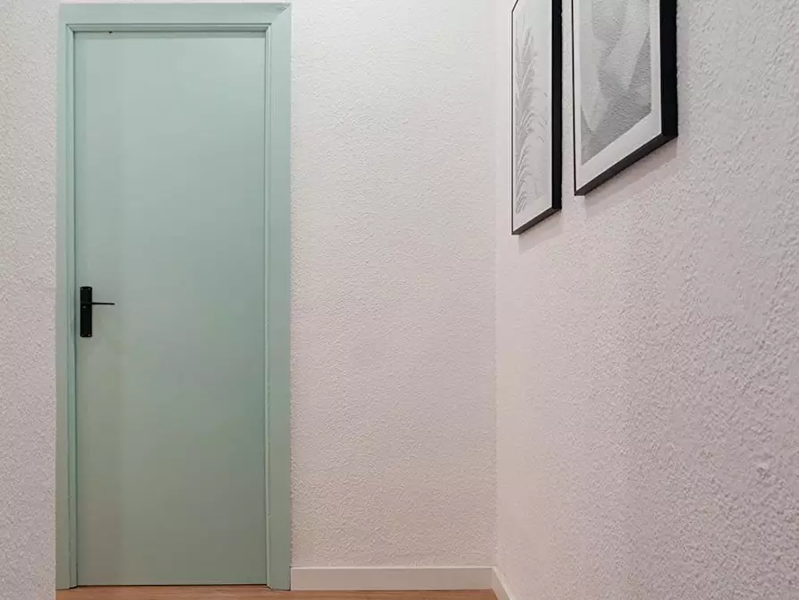 Immagine 4 di Appartamento in affitto  in Carrer de Santa Irene a Valencia