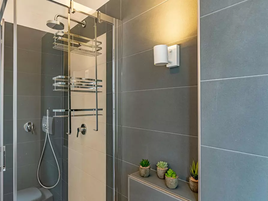 Immagine 8 di Camera in affitto  in Via Milano a Trento