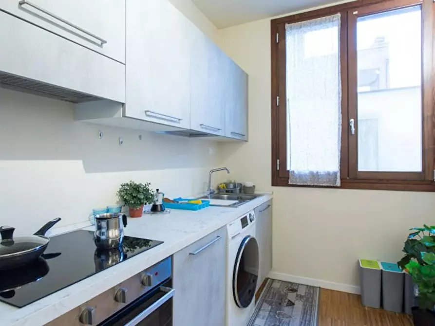 Immagine 10 di Appartamento in affitto  in Via Francesco Primaticcio a Milano