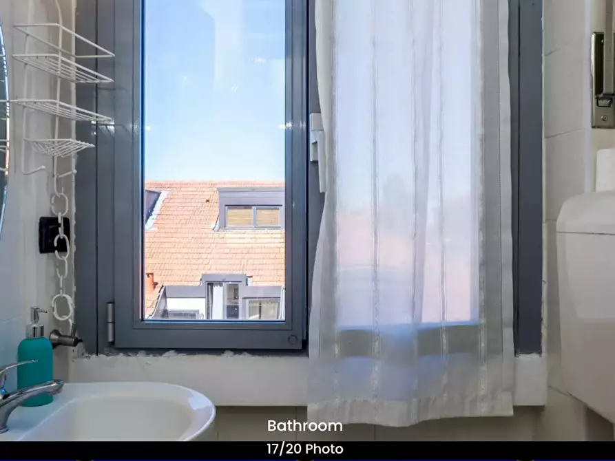 Immagine 5 di Camera in affitto  in Via Luigi Mercantini a Milano