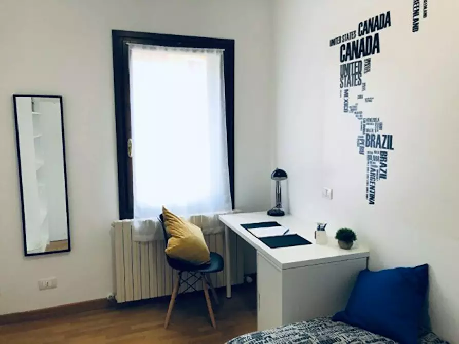 Immagine 2 di Camera in affitto  in Via Palestro a Padova