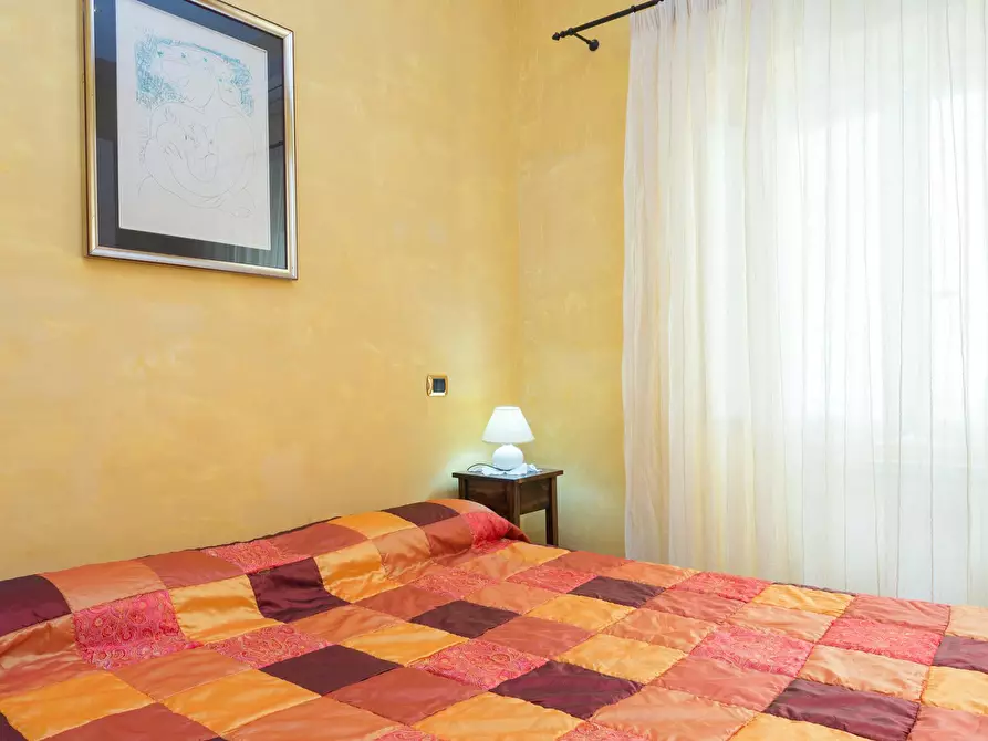 Immagine 6 di Appartamento in affitto  in Via Vicenza a Roma