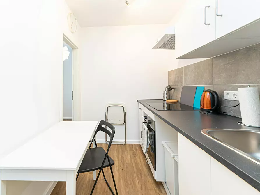 Immagine 9 di Camera in affitto  in Eichborndamm a Berlin