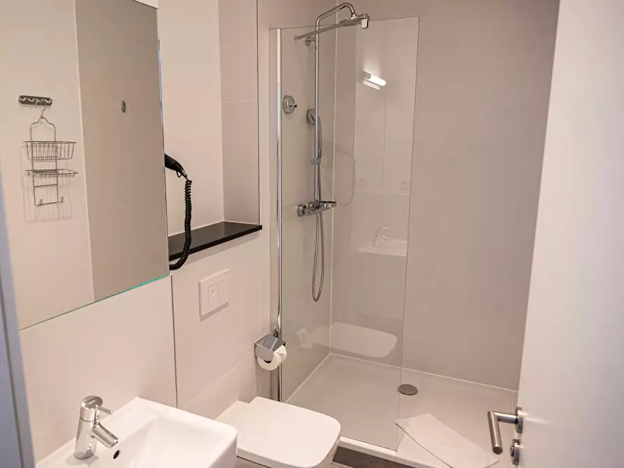 Immagine 7 di Appartamento in affitto  in Triebstraße a München