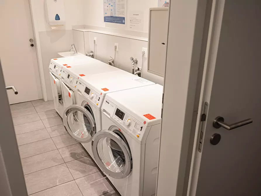 Immagine 8 di Appartamento in affitto  in Triebstraße a München