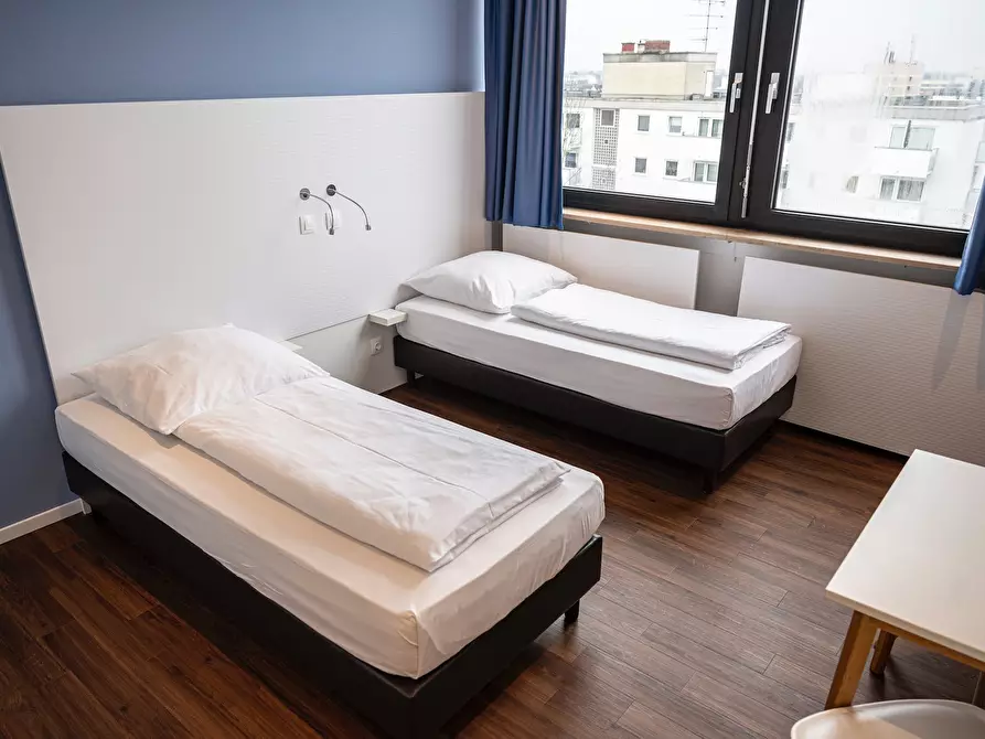 Immagine 2 di Appartamento in affitto  in Triebstraße a München