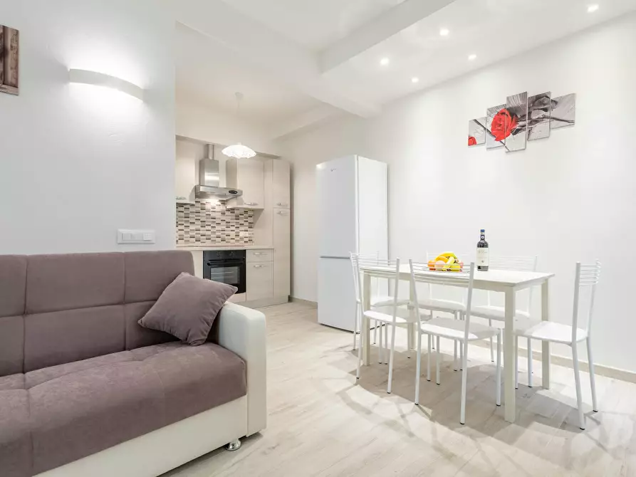 Immagine 9 di Appartamento in affitto  in Via Gaspero Barbera a Firenze