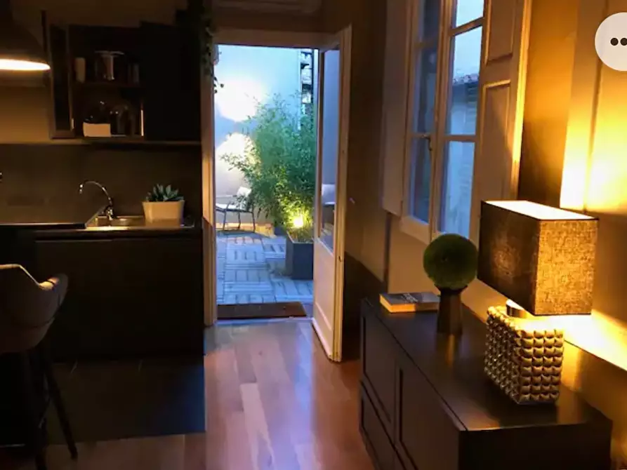 Immagine 10 di Appartamento in affitto  in Lungarno degli Acciaioli a Firenze