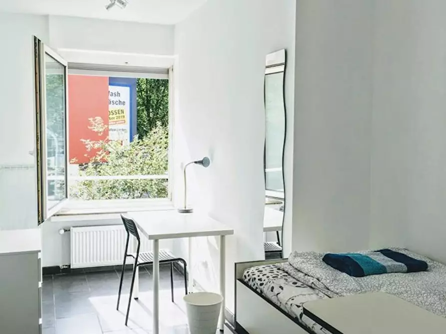 Immagine 1 di Camera in affitto  in Ernst-Mehlich-Straße a Dortmund